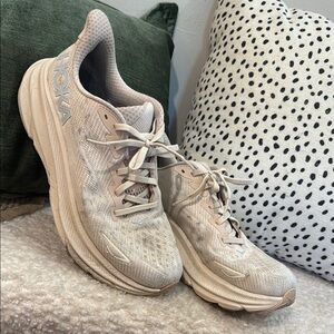 Hoka Clifton 9 Cream Athletic Shoes with Cushioned Midsole